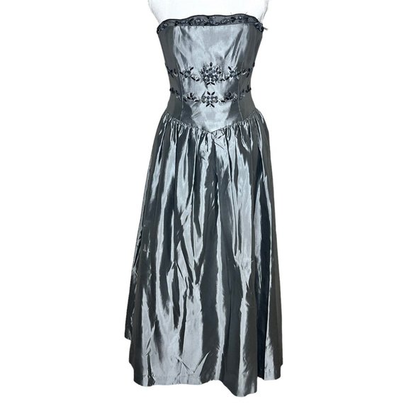 Rimini Dresses & Skirts - Vintage Rimini by Shaw Beaded Lace Sleeveless Evening Wedding Dress Silver Sz 2